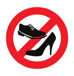 Ayakkabı İle Girilmez Çıkartması 11cm - LHR